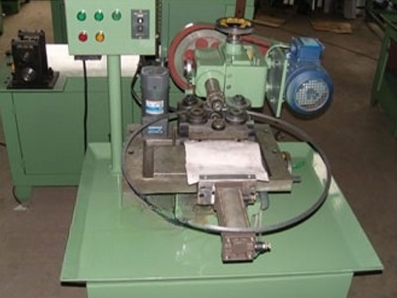 精密歯付きシム製造機